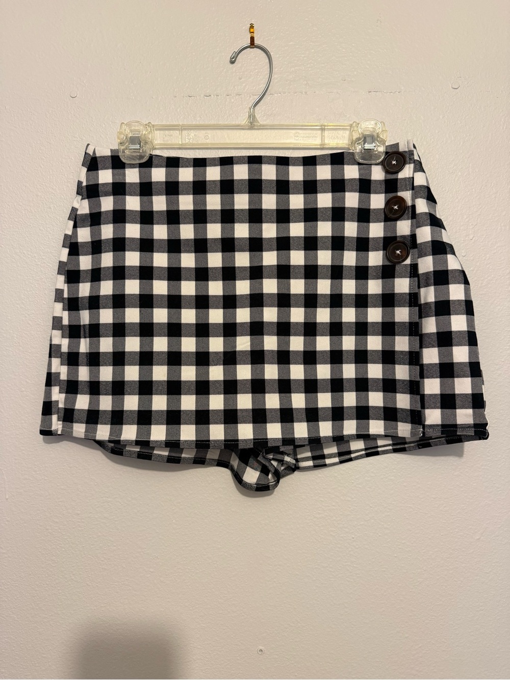 Forever 21 Black and White Gingham Skort